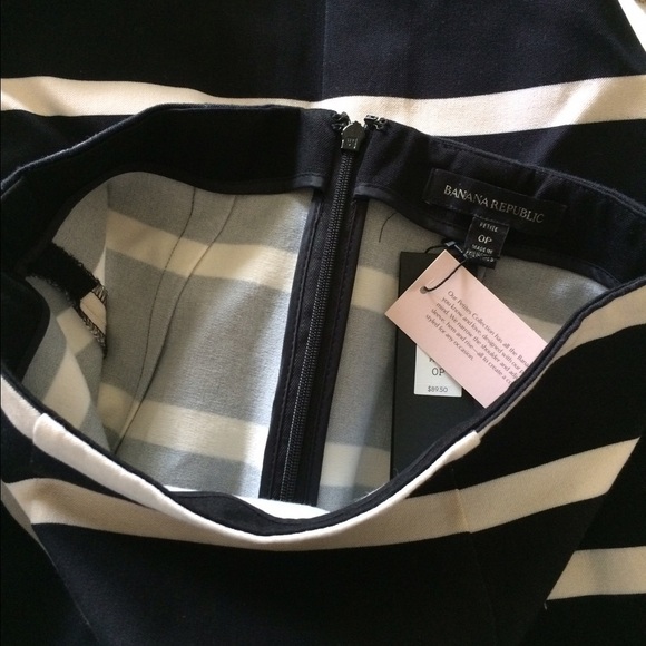 - New - BR stripe pencil skirt - Picture 3 of 3